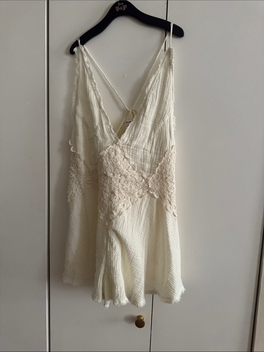 Kimchi Blue Cream Crochet-Trim Gauze Romper - Picture 4 of 5